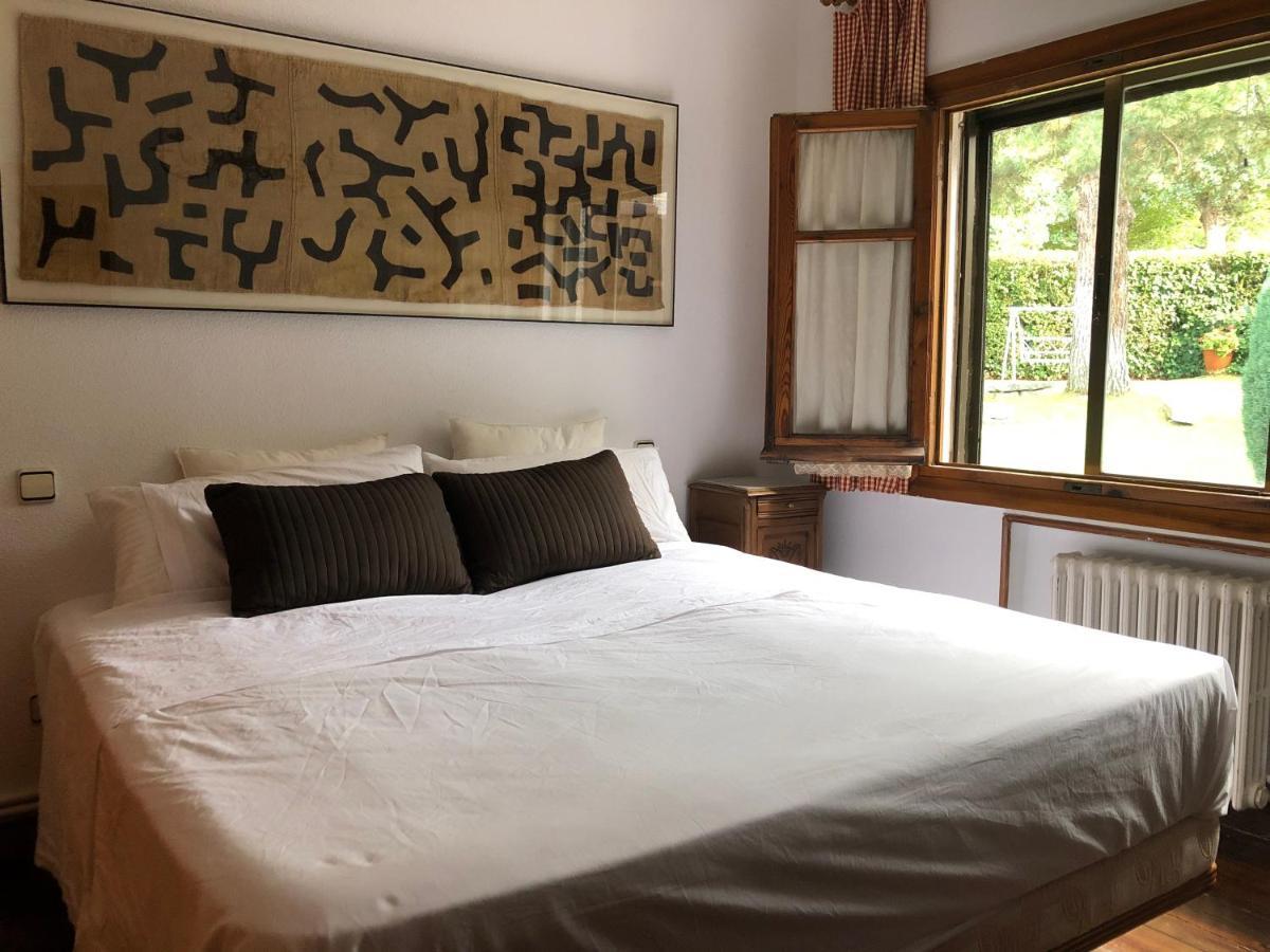Villa Aurelia - Casa De Campo Con Jardin Y Piscina Entre Madrid Y Segovia Ortigosa del Monte ภายนอก รูปภาพ